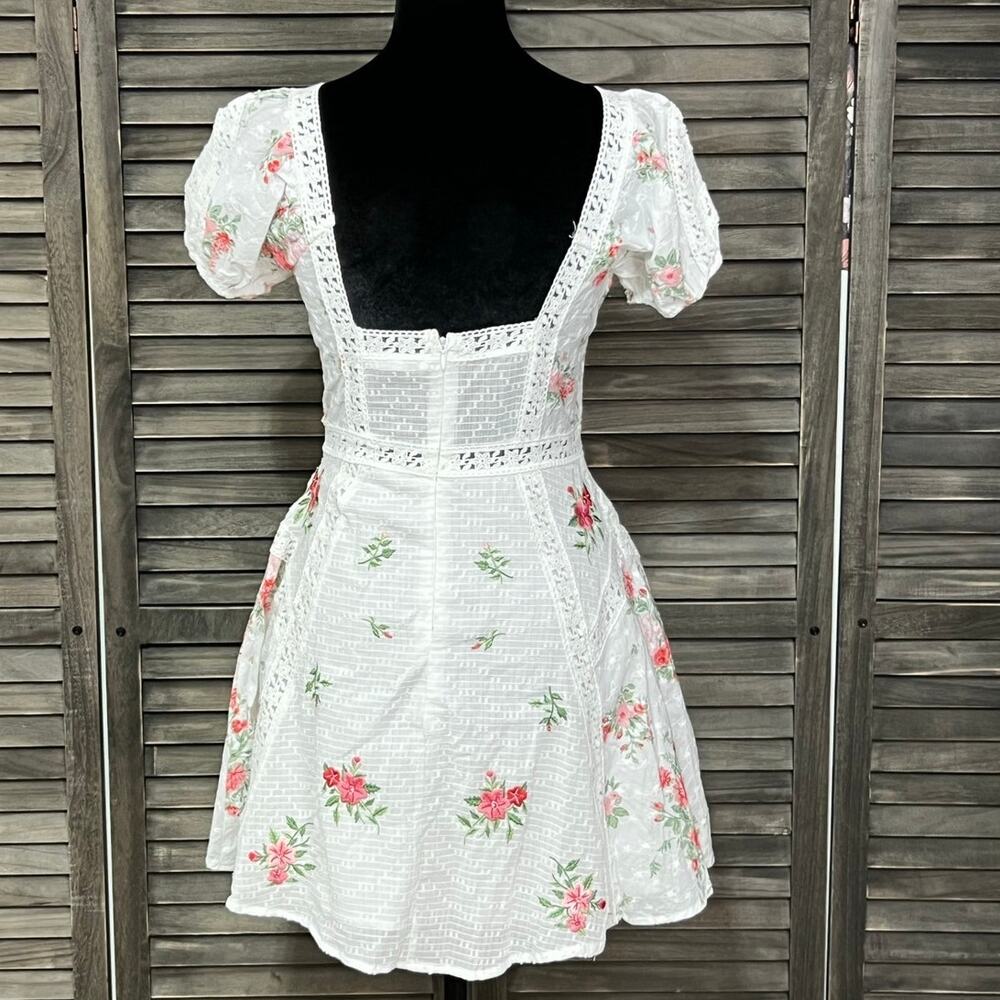 Altar'd State Embroidered Cotton Mini Dress Puff Sleeve Romantic Small NWOT - Picture 6 of 11